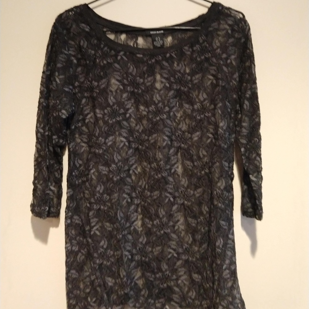 Lace 3/4 Sleeve Top